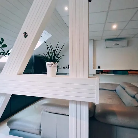 Blumental Apartment, Garden, Ac 브라티슬라바
